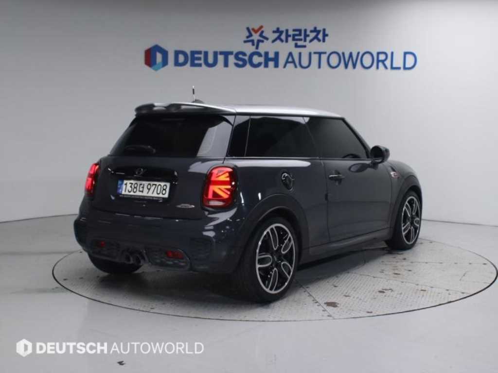 MINI 쿠퍼 JCW 사진 2/20