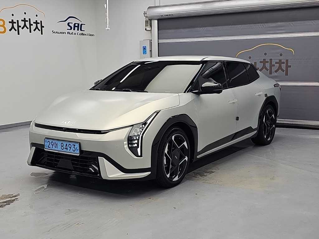 기아 EV4 스탠다드 GT-line 사진 2/19