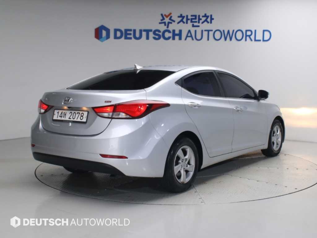 현대 아반떼 1.6 GDI 스마트 사진 2/20