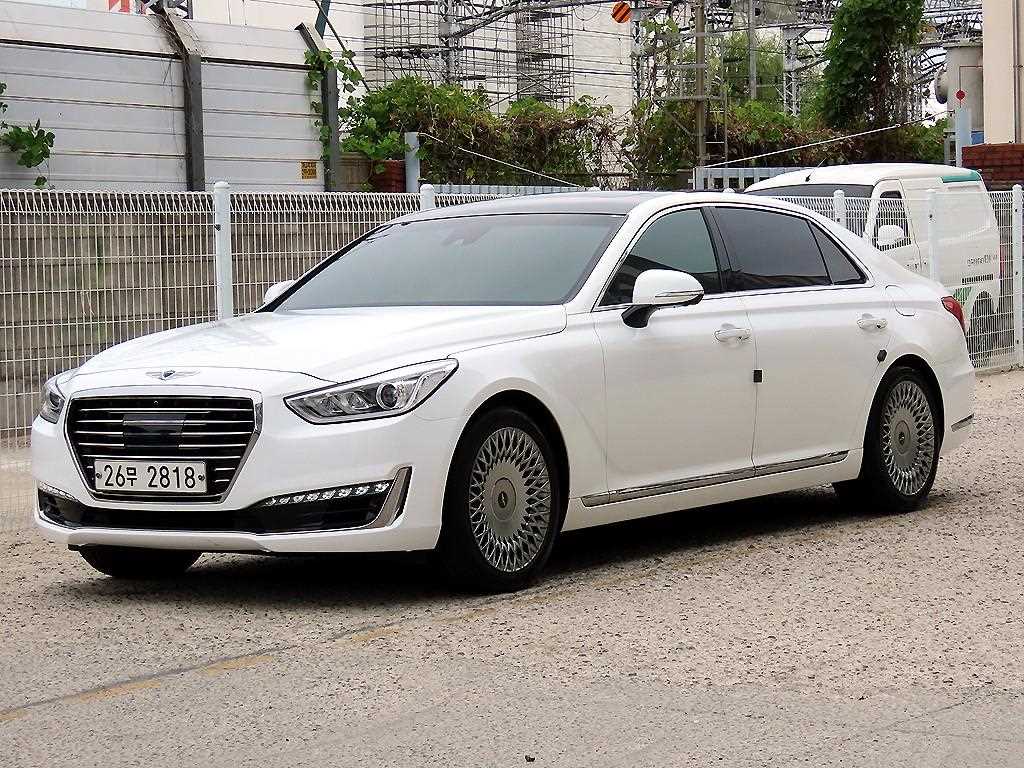 EQ900 3.8 GDI AWD 프리미엄 럭셔리 2016년식