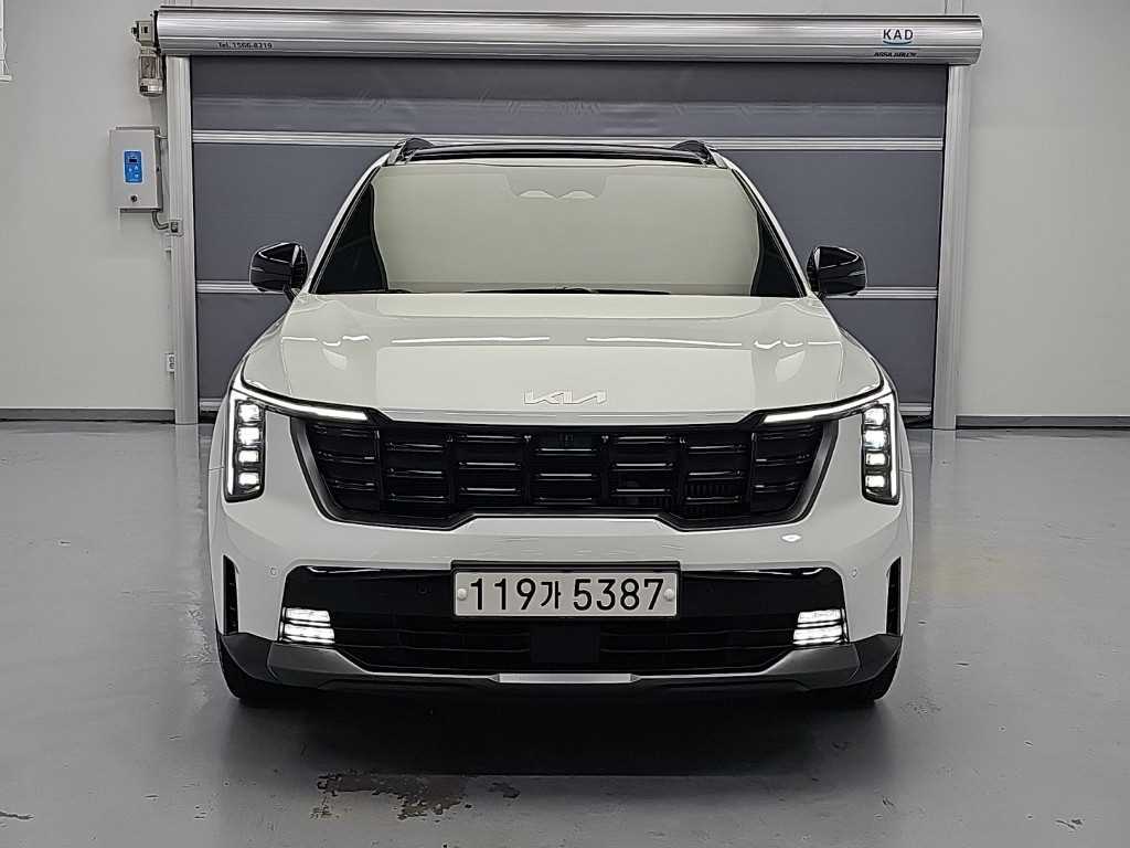 기아 쏘렌토 1.6T 4WD 시그니처 그래비티 사진 2/18