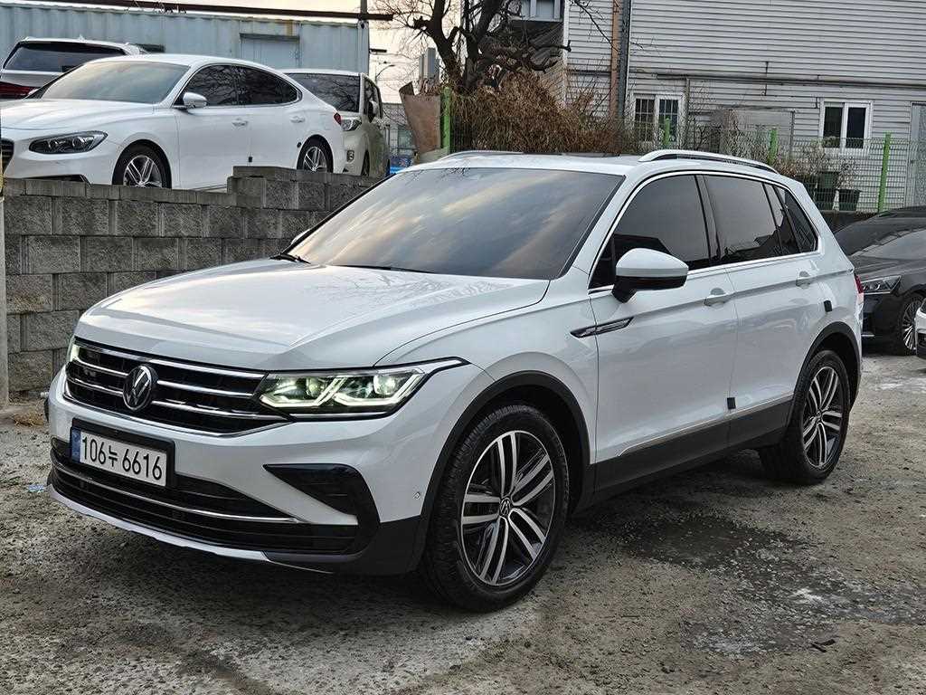 폭스바겐 티구안 2.0 TDI 프레스티지 사진 2/20
