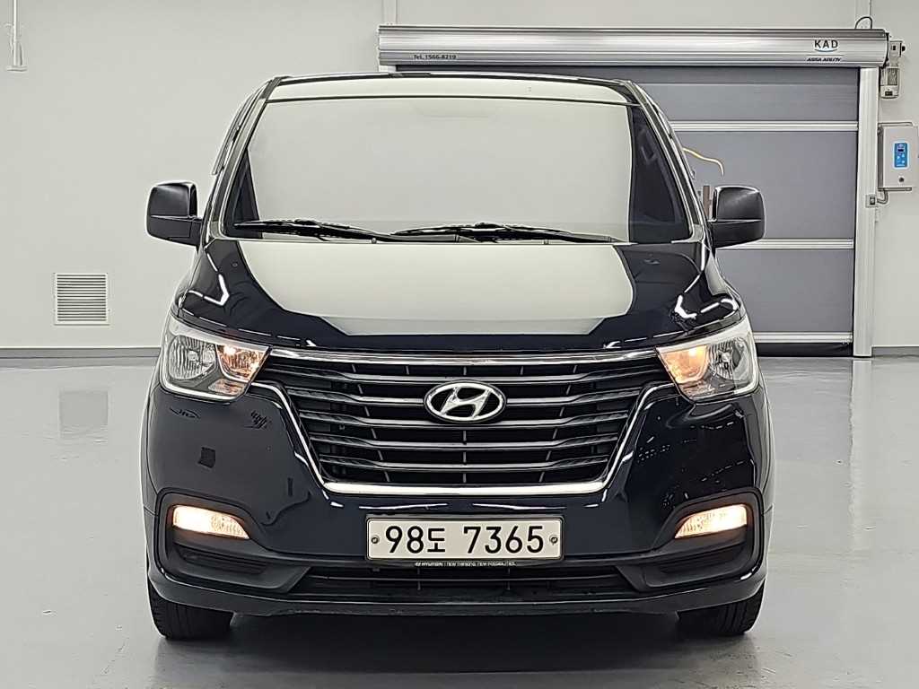 현대 스타렉스 2WD 밴 5인승 모던 사진 2/18