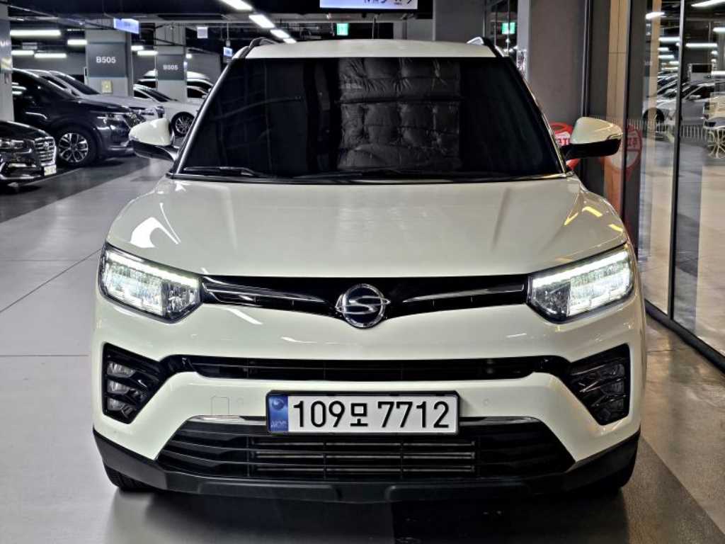 KGM 티볼리 2WD 가솔린 1.5 V3 사진 2/20