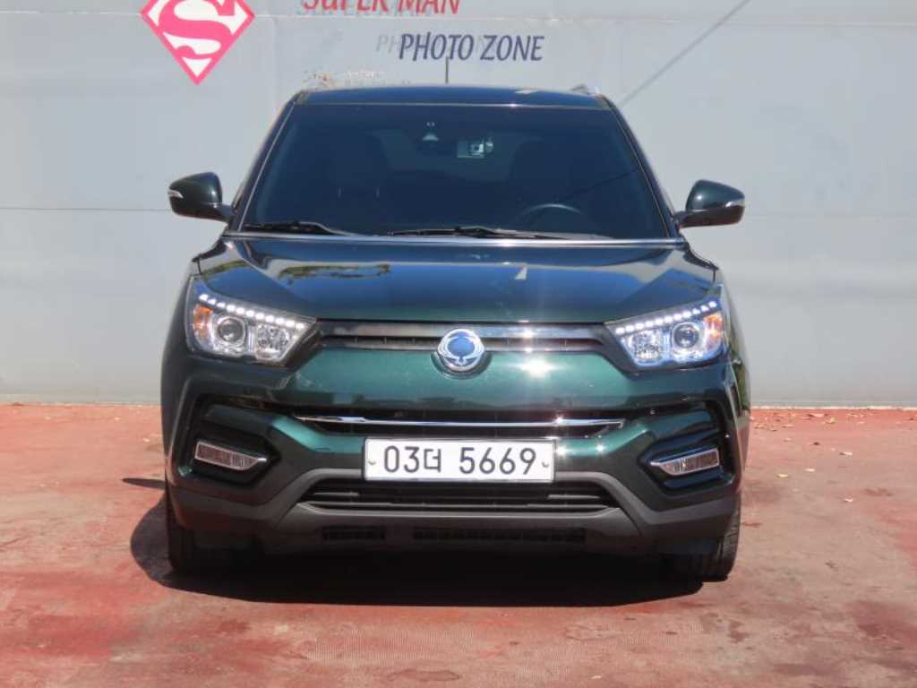 KGM 티볼리 2WD 가솔린 VX 사진 2/20