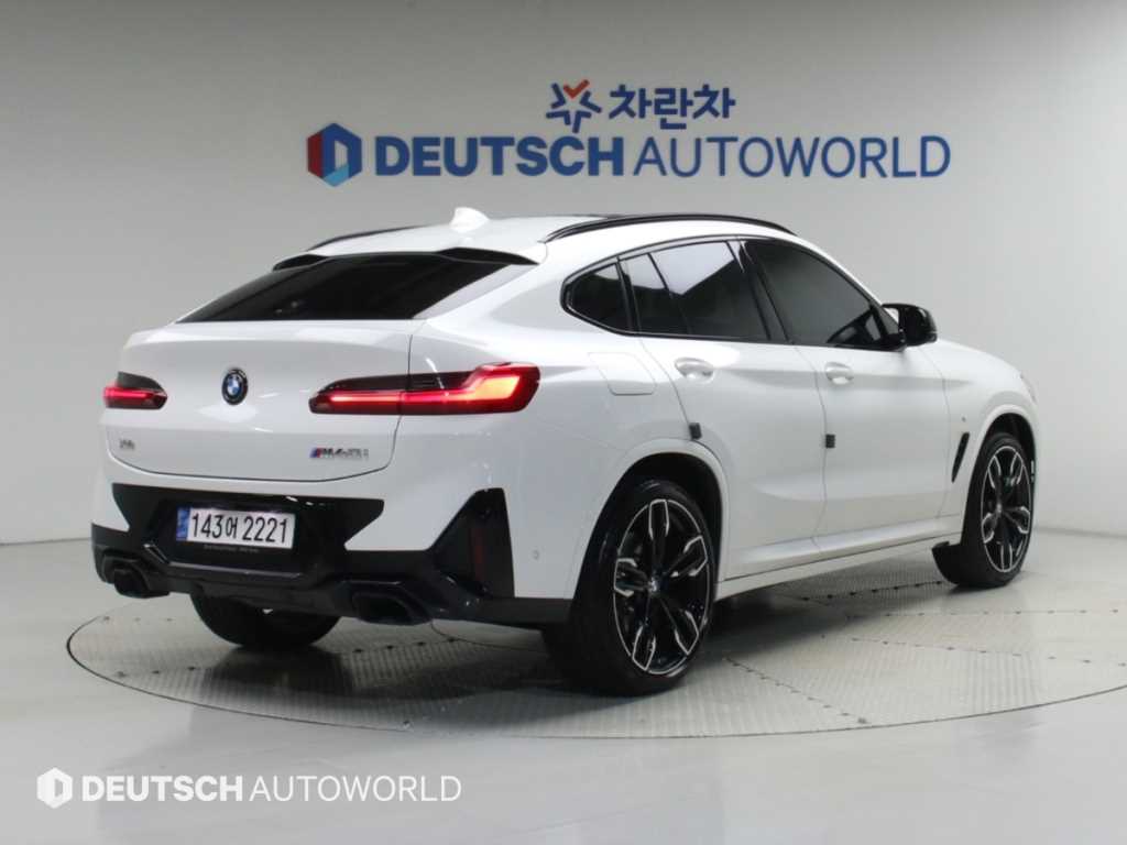 BMW X4 xDrive M40i 사진 2/20