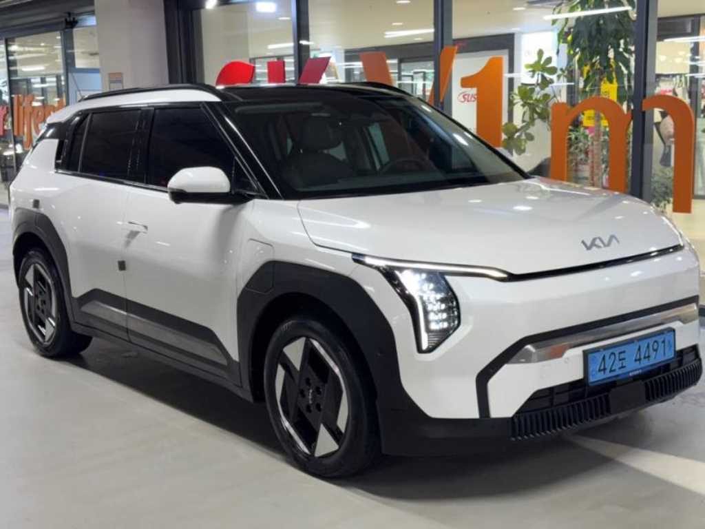 기아 EV3 롱레인지 2WD 어스 사진 2/18