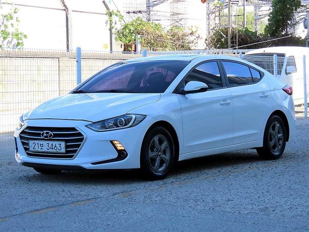 현대 아반떼 1.6 GDI 스마트 사진