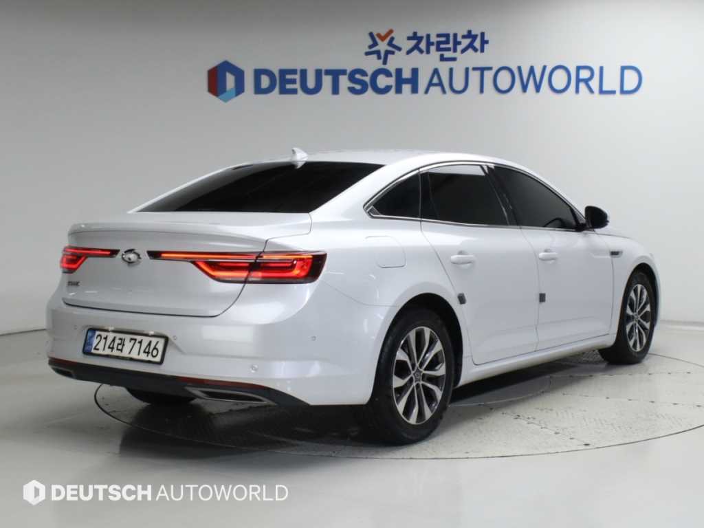 르노코리아 SM6 1.3 TCE 필 사진 2/20