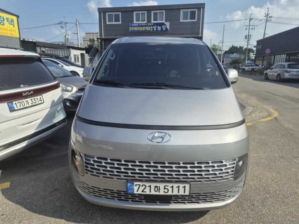 현대 스타리아 2WD 디젤 투어러 모던 11인승 사진