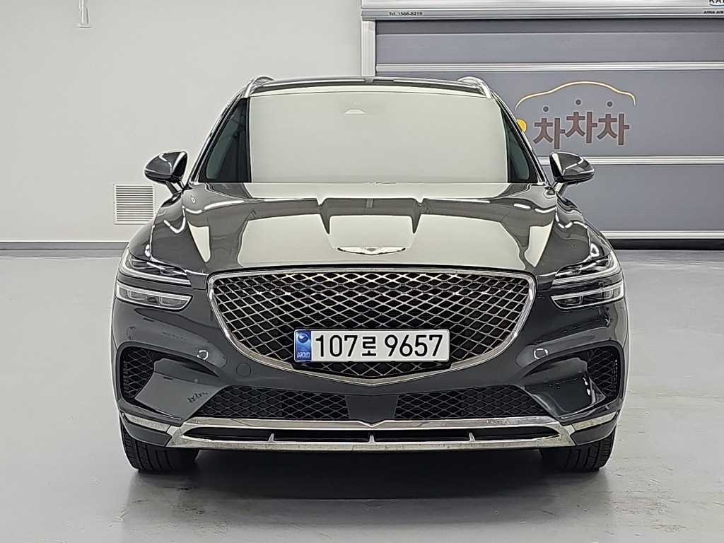 제네시스 GV70 2.2 디젤 2WD 사진 2/20