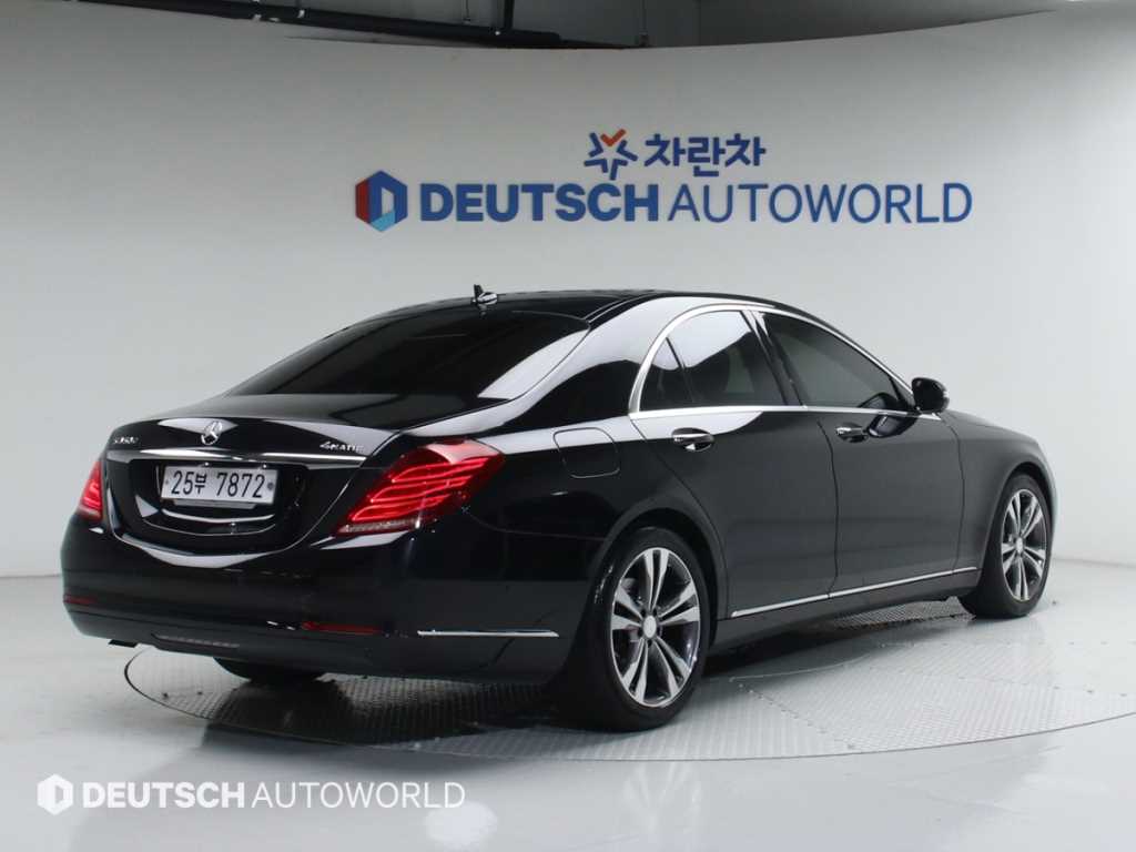 벤츠 S 클래스 S 350 d 4MATIC 사진 2/20