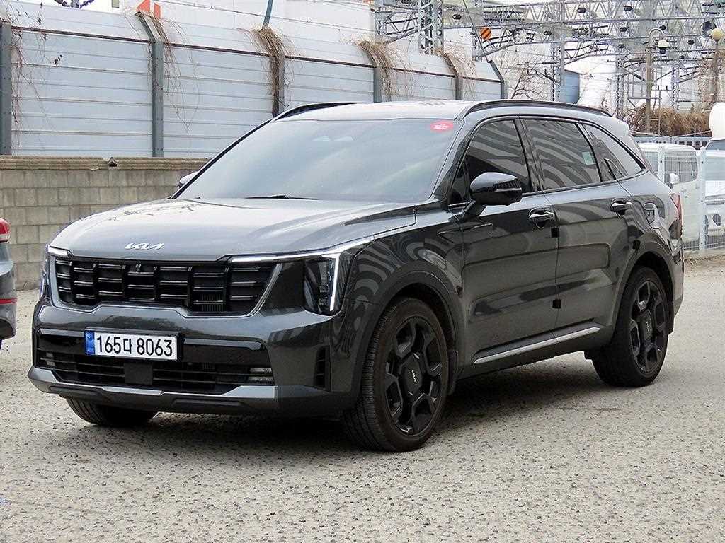 기아 쏘렌토 가솔린 2.5T 4WD 시그니처 그래비티 사진 2/20