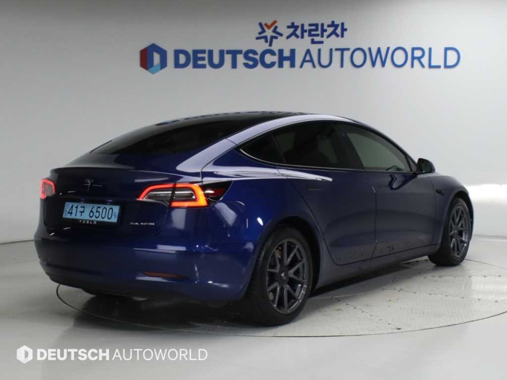 테슬라 모델 3 롱 레인지 사진 2/20