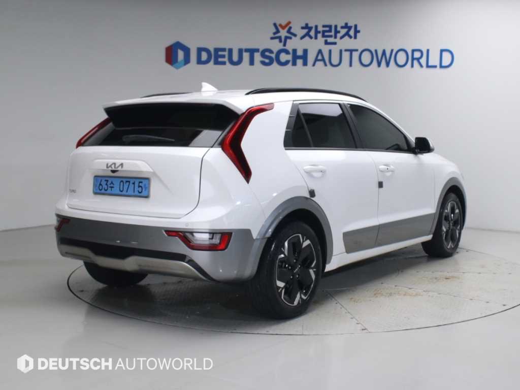 기아 니로 어스 사진 2/20
