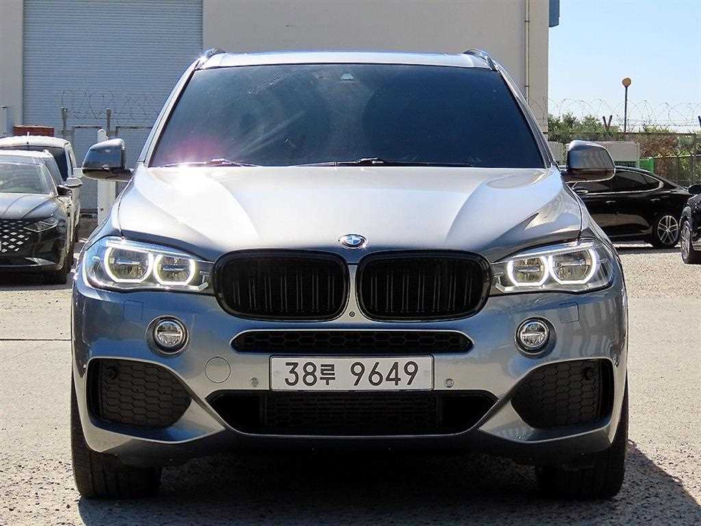 BMW X5 xDrive 40d 사진