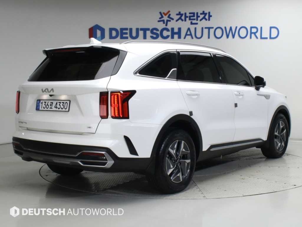 기아 쏘렌토 HEV 1.6 2WD 시그니처 사진 2/20
