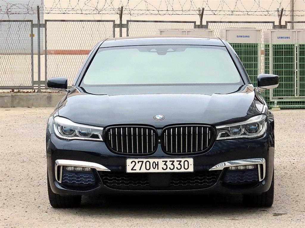 BMW 7시리즈 730Ld xDrive M 스포츠 사진