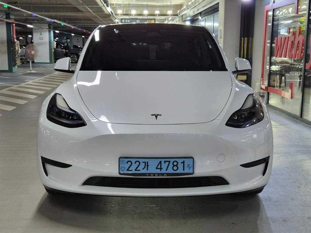 테슬라 모델 Y RWD 사진 2/20
