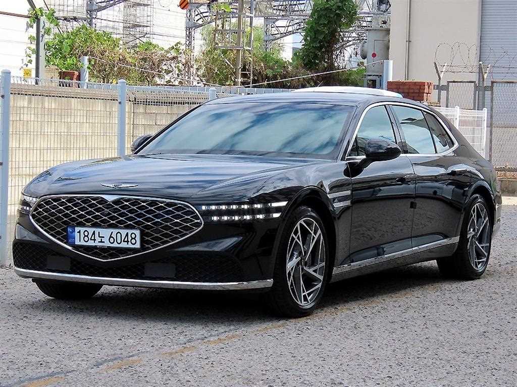 제네시스 G90 3.5T GDI AWD 사진 2/20