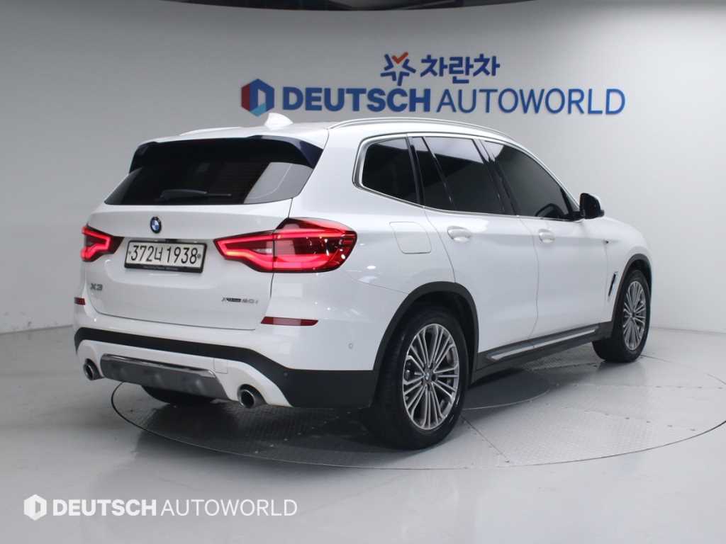 BMW X3 xDrive 20i 럭셔리 사진 2/20