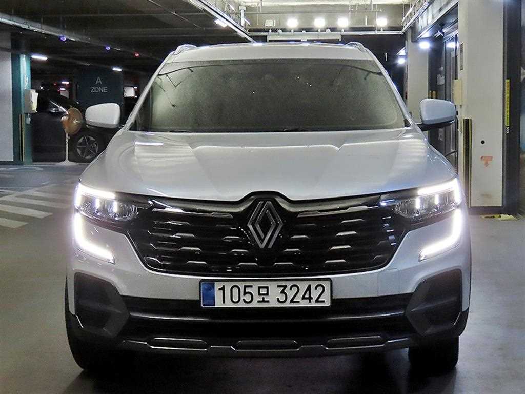 르노코리아 QM6 2.0 LPe RE 2WD 사진 2/20