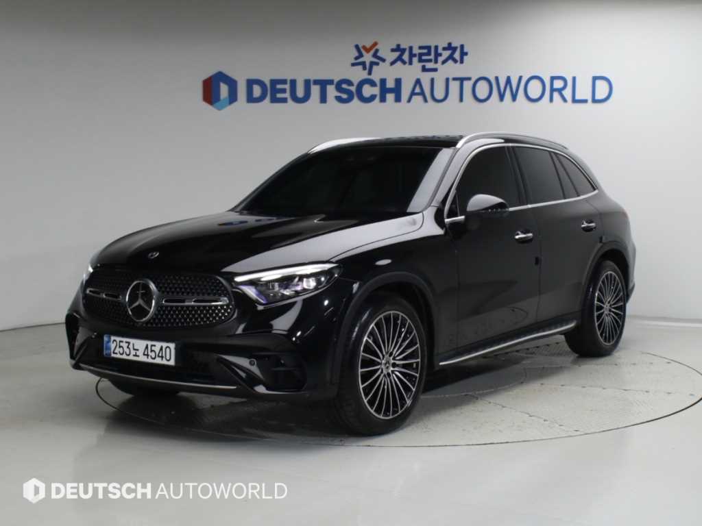 벤츠 GLC 클래스 GLC300 4MATIC 사진