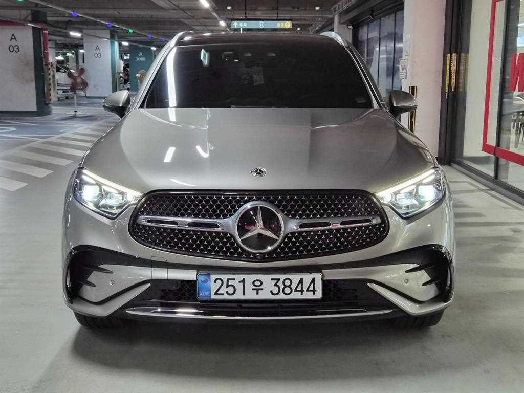 벤츠 GLC 클래스 GLC300 4MATIC 사진 2/20