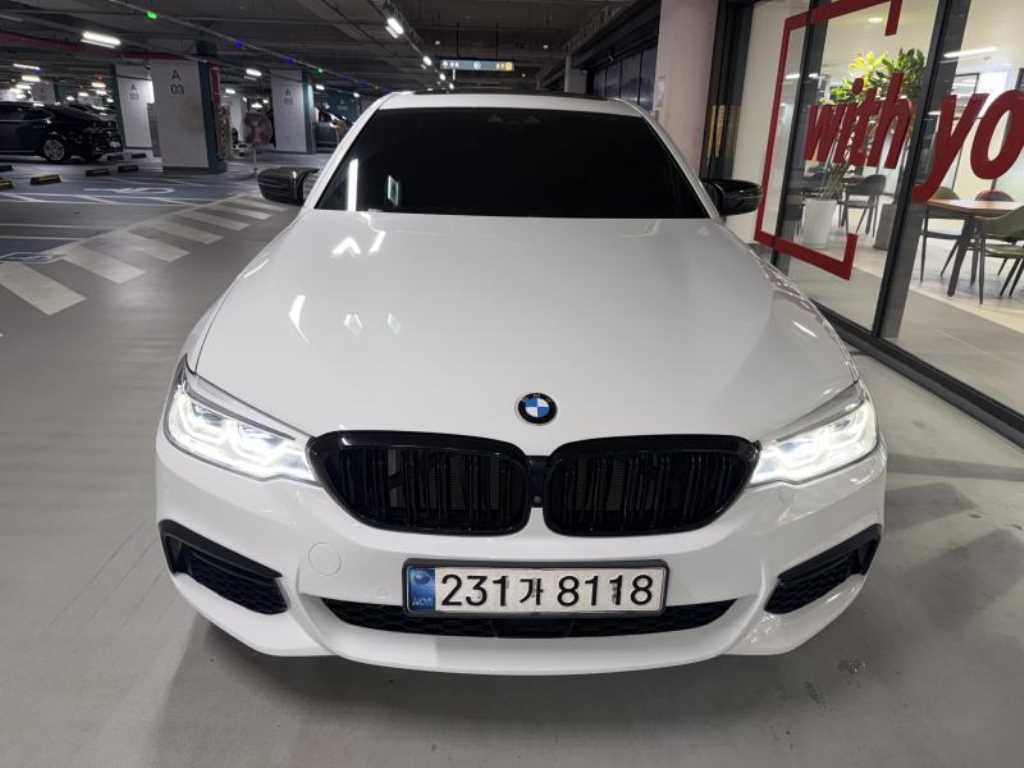 BMW 5시리즈 540i xDrive 럭셔리 플러스 사진 2/20