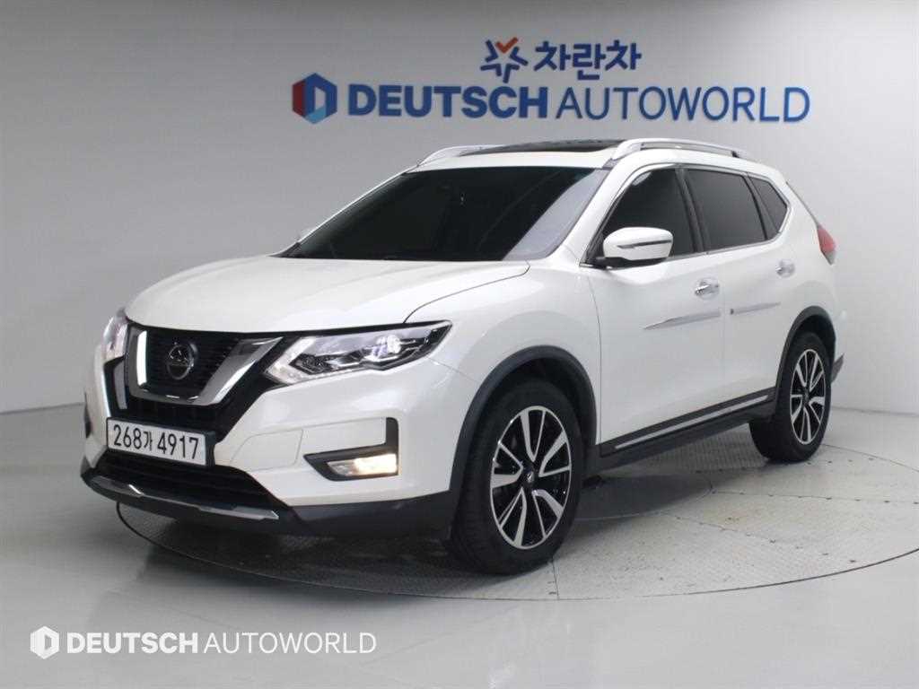닛산 엑스트레일 2.5 테크 4WD 사진
