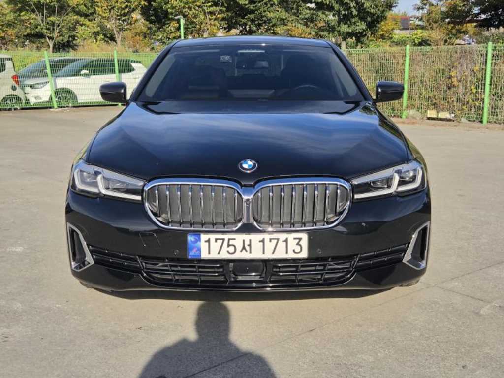 BMW 5시리즈 523d 럭셔리 사진 2/20