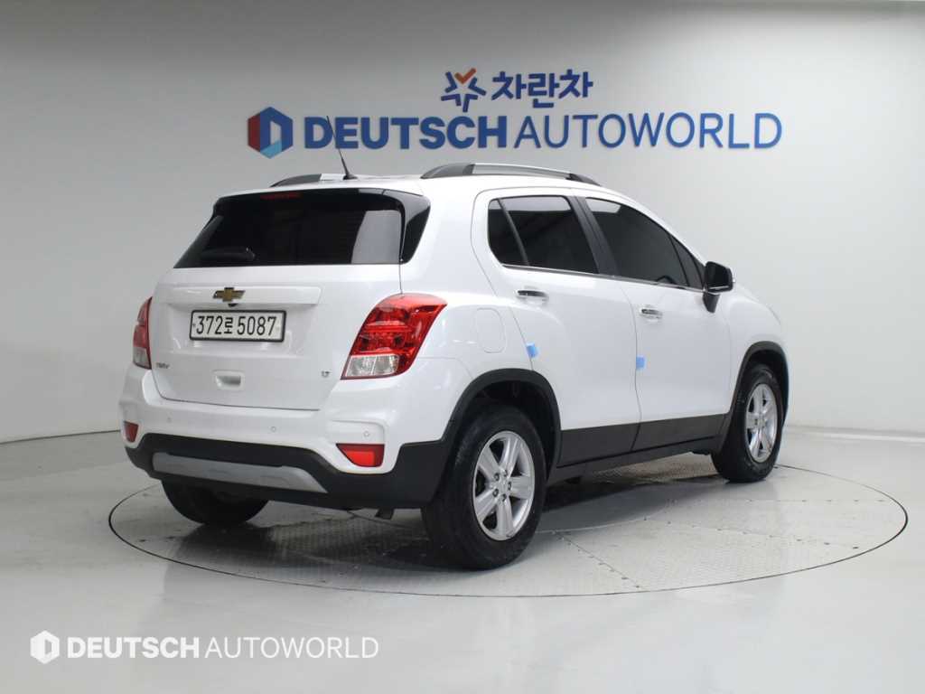 쉐보레 트랙스 가솔린 1.4 LT 사진 2/20
