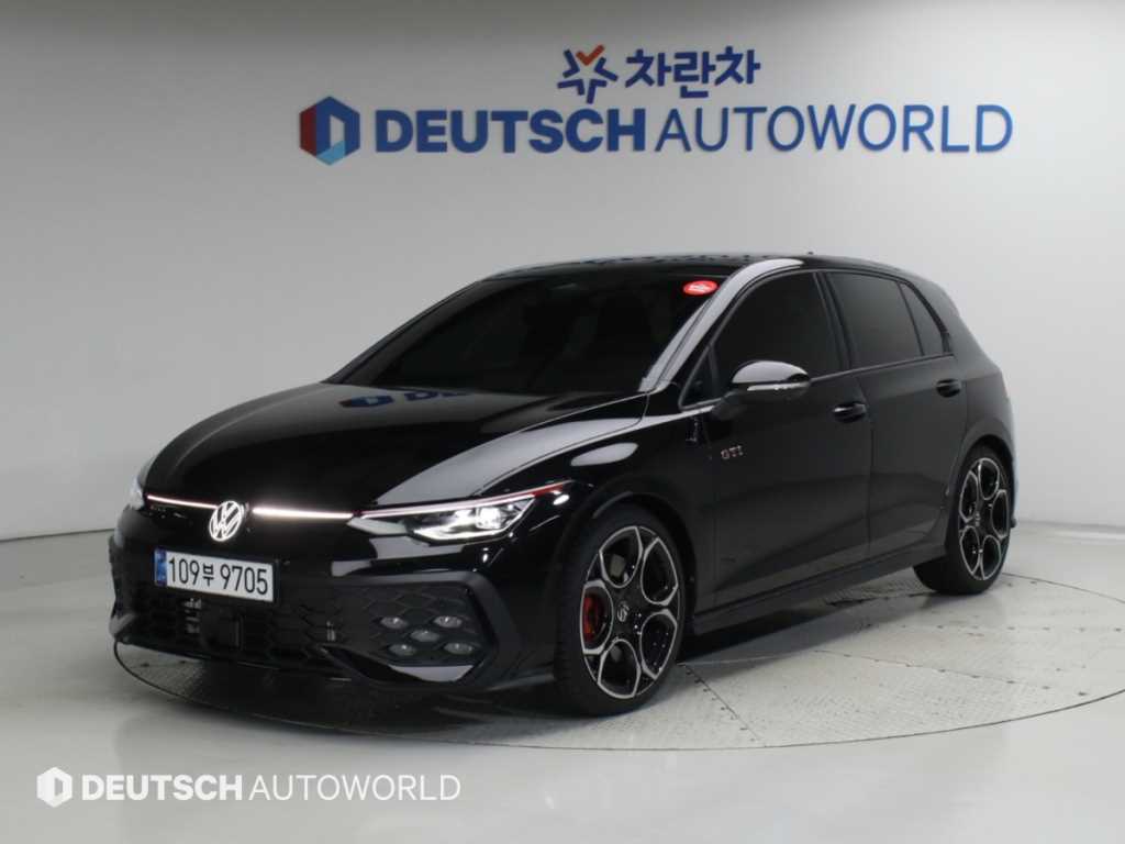 폭스바겐 골프 2.0 GTI 사진