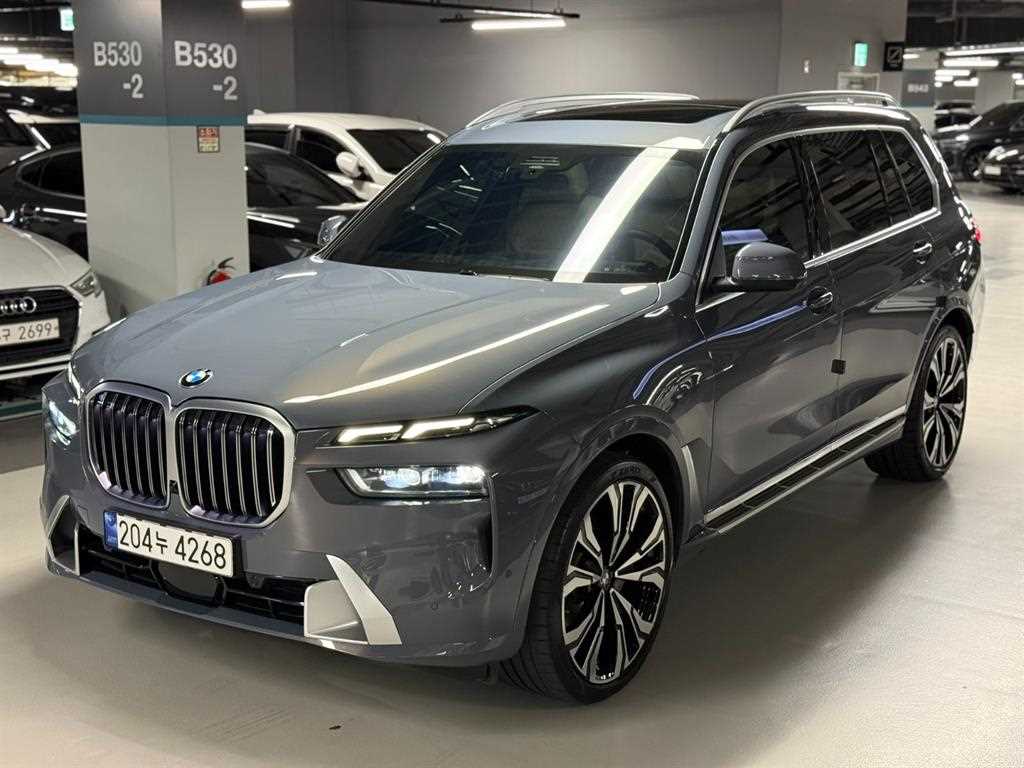 BMW X7 xDrive 40i 디자인 퓨어 엑셀런스 6인승 사진 2/20