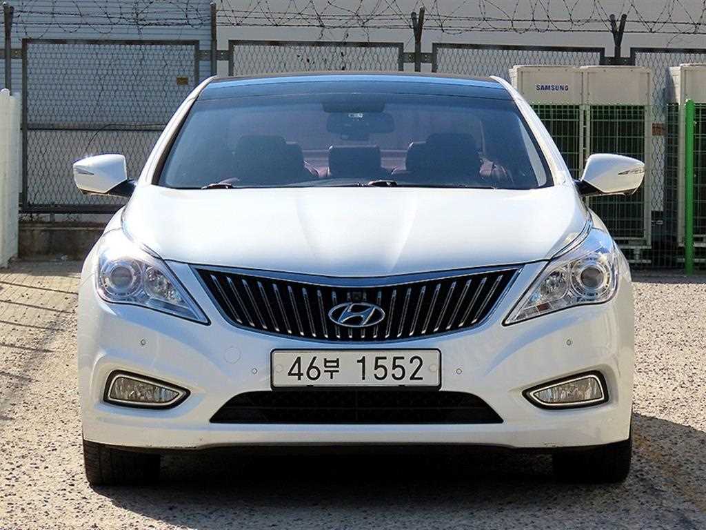현대 그랜저 HG300 PREMIUM 사진 2/20