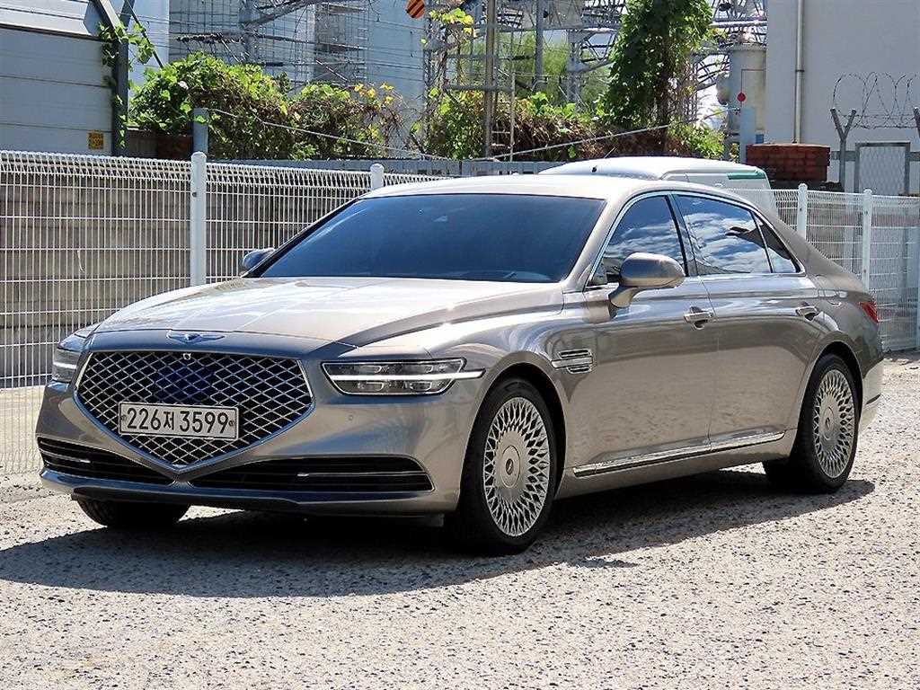 제네시스 G90 3.8 GDI AWD 프리미엄 럭셔리 사진 2/20