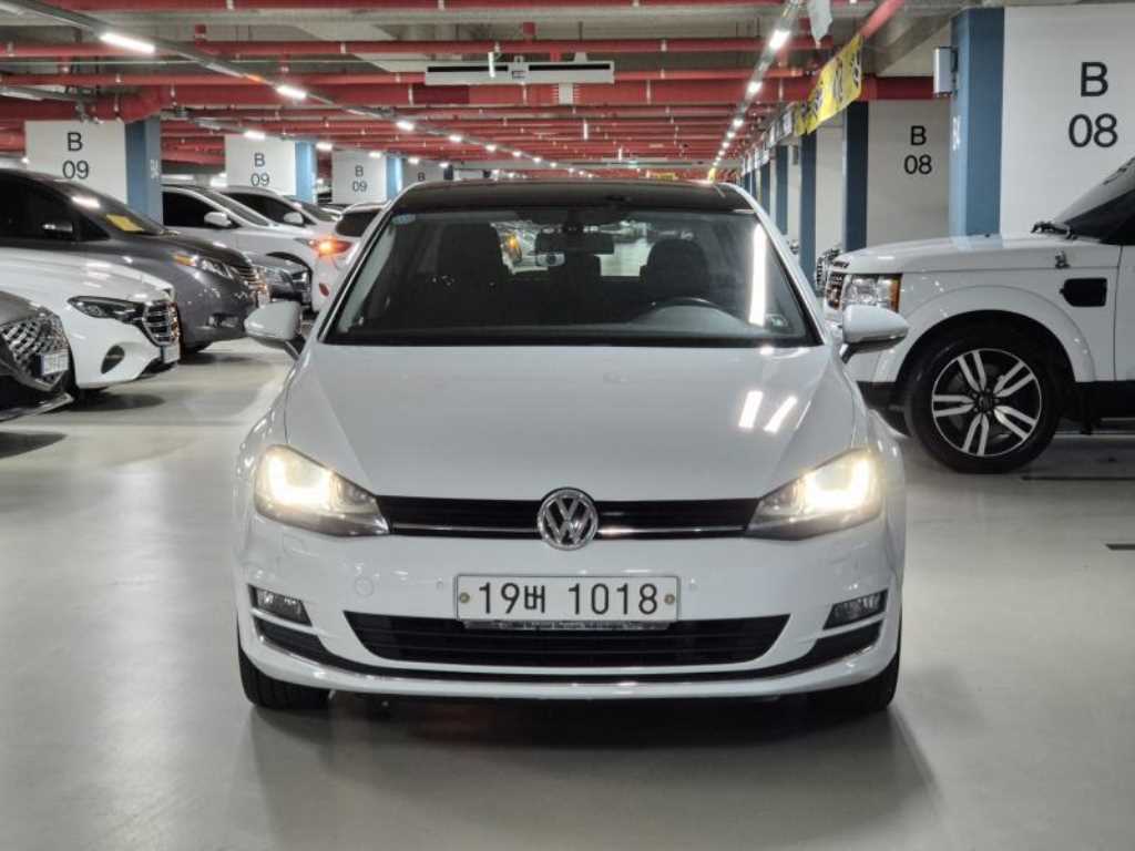 폭스바겐 골프 2.0 TDI 사진