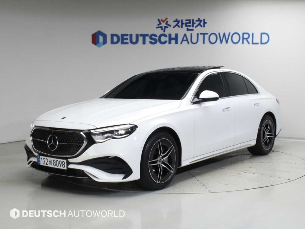 벤츠 E 클래스 E300 4MATIC 익스클루시브 사진