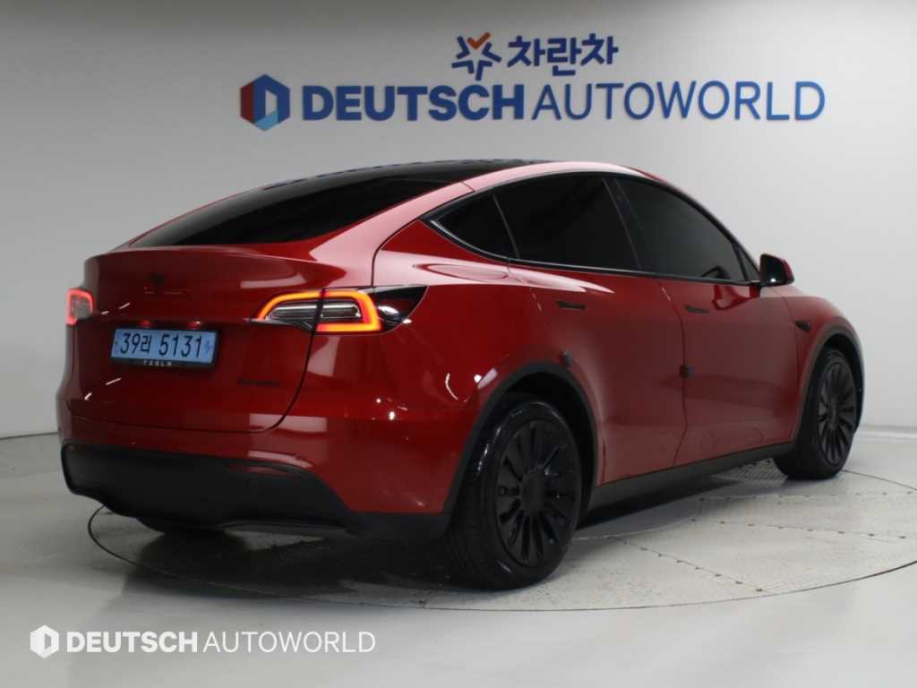 테슬라 모델 Y 롱 레인지 사진 2/20