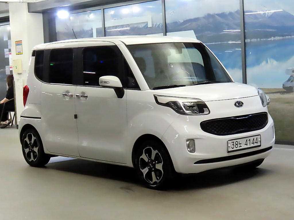 레이 프레스티지 2012년식
