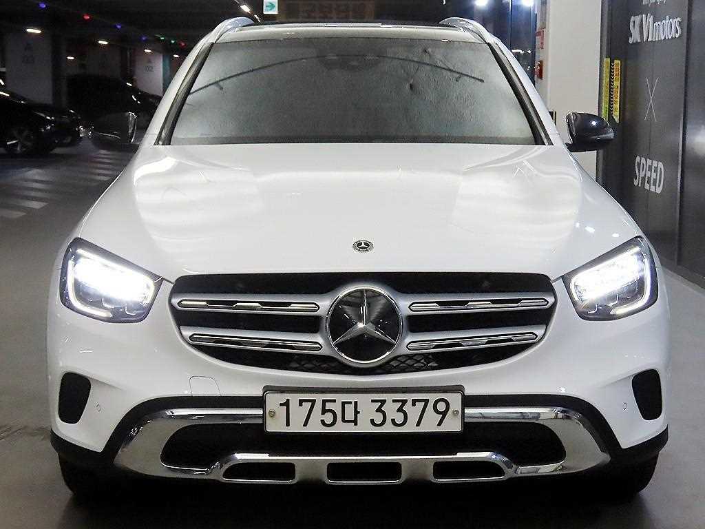 벤츠 GLC 클래스 GLC 300 4MATIC 사진 2/20