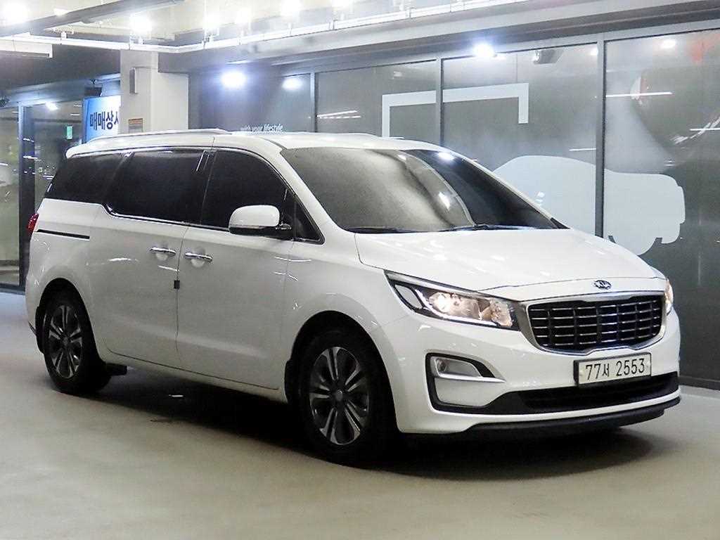 더 뉴 카니발 디젤 11인승 프레스티지 2019년식