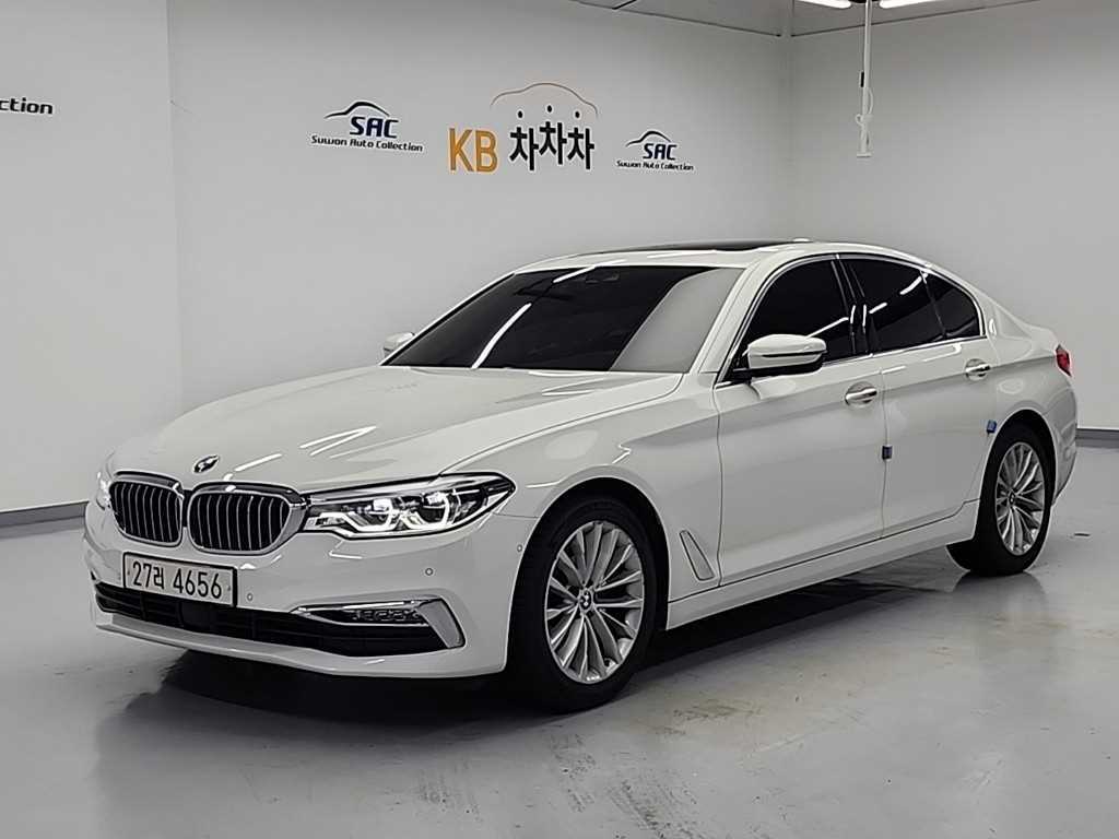 BMW 5시리즈 520d 럭셔리 플러스 사진