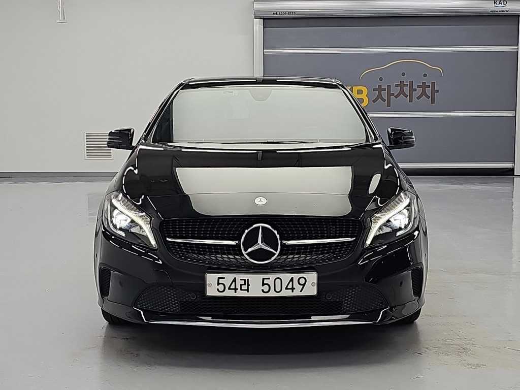 벤츠 A 클래스 A200 사진 2/20
