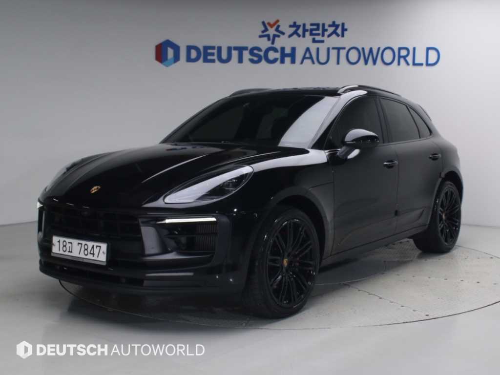 포르쉐 마칸 가솔린 3.6 터보 사진