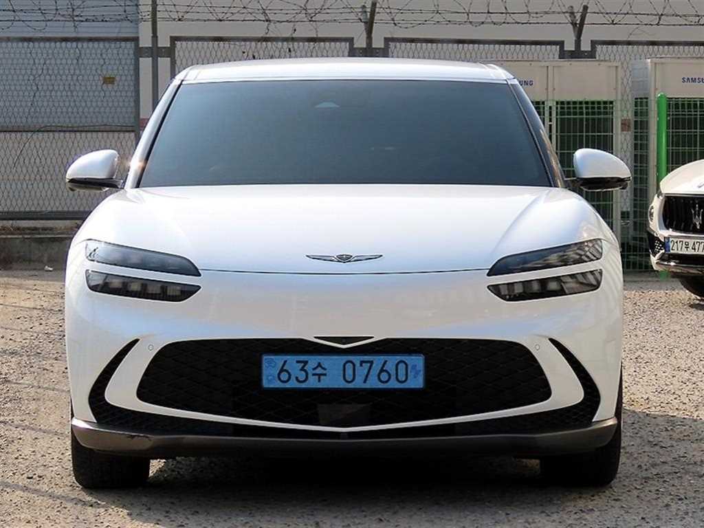 제네시스 GV60 스탠다드 2WD 사진