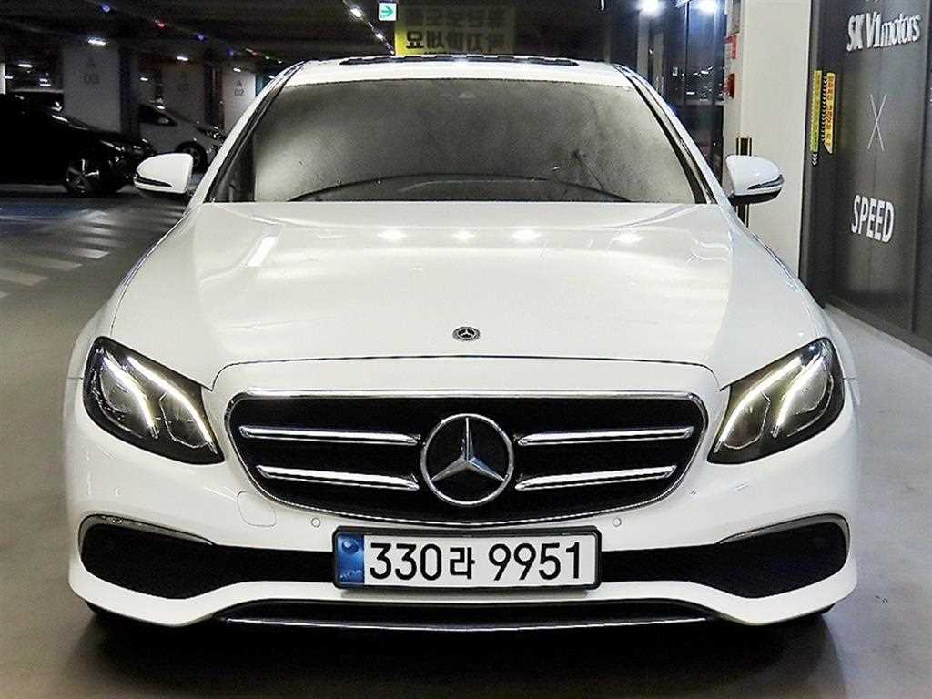 벤츠 E 클래스 E250 아방가르드 사진 2/20