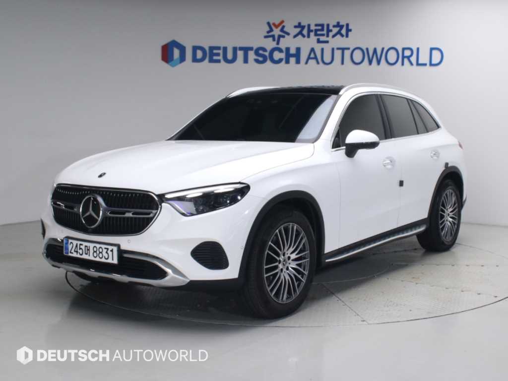 벤츠 GLC 클래스 GLC300 4MATIC 사진