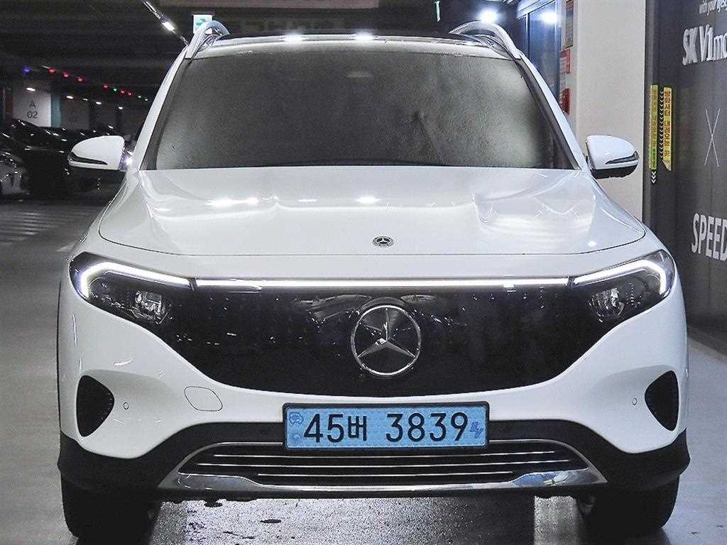벤츠 EQB 300 4MATIC 프로그레시브 사진 2/20