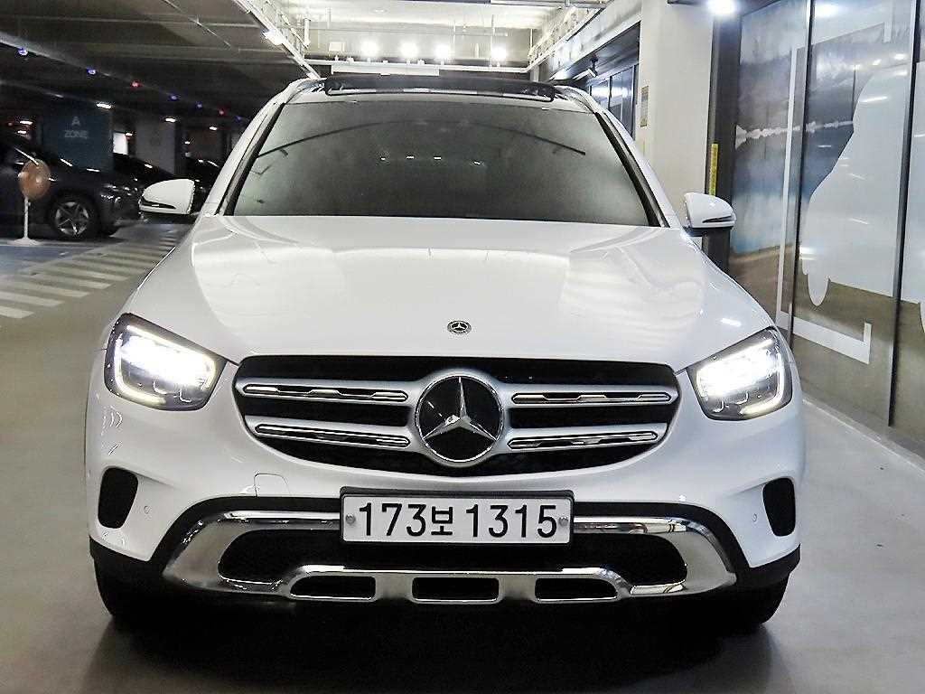 벤츠 GLC 클래스 GLC 300 4MATIC 사진 2/20